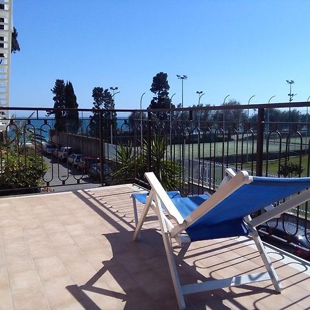 The House On The Beach Giardini Naxos Exterior photo